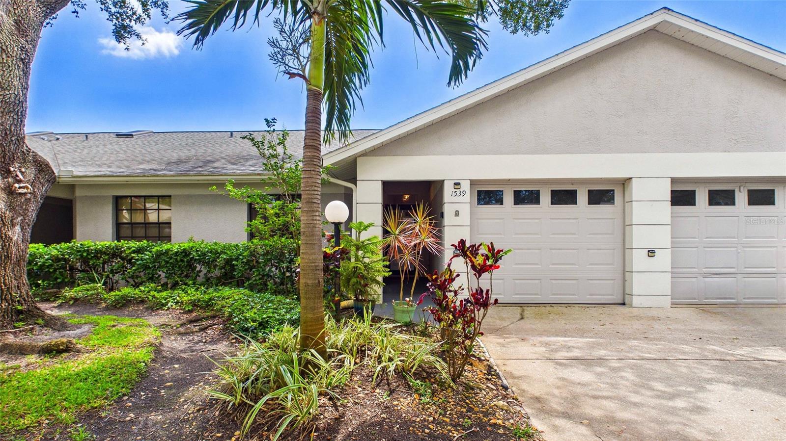 VILLAS OF FOREST PARK CONDO - Residential