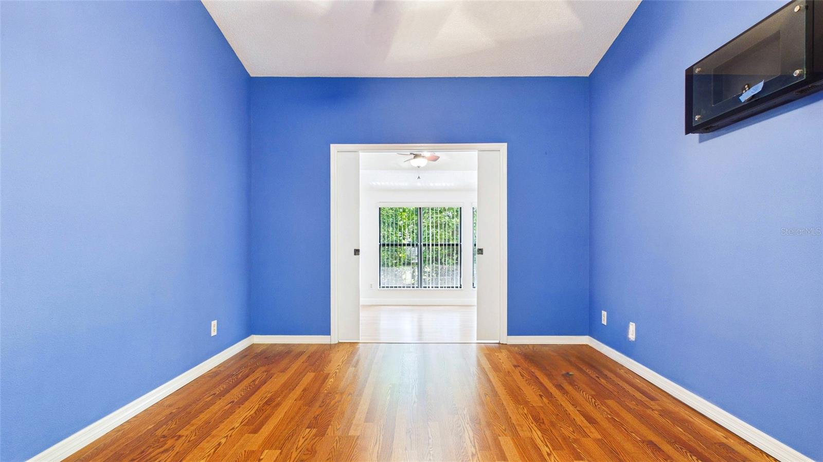 VILLAS OF FOREST PARK CONDO - Residential