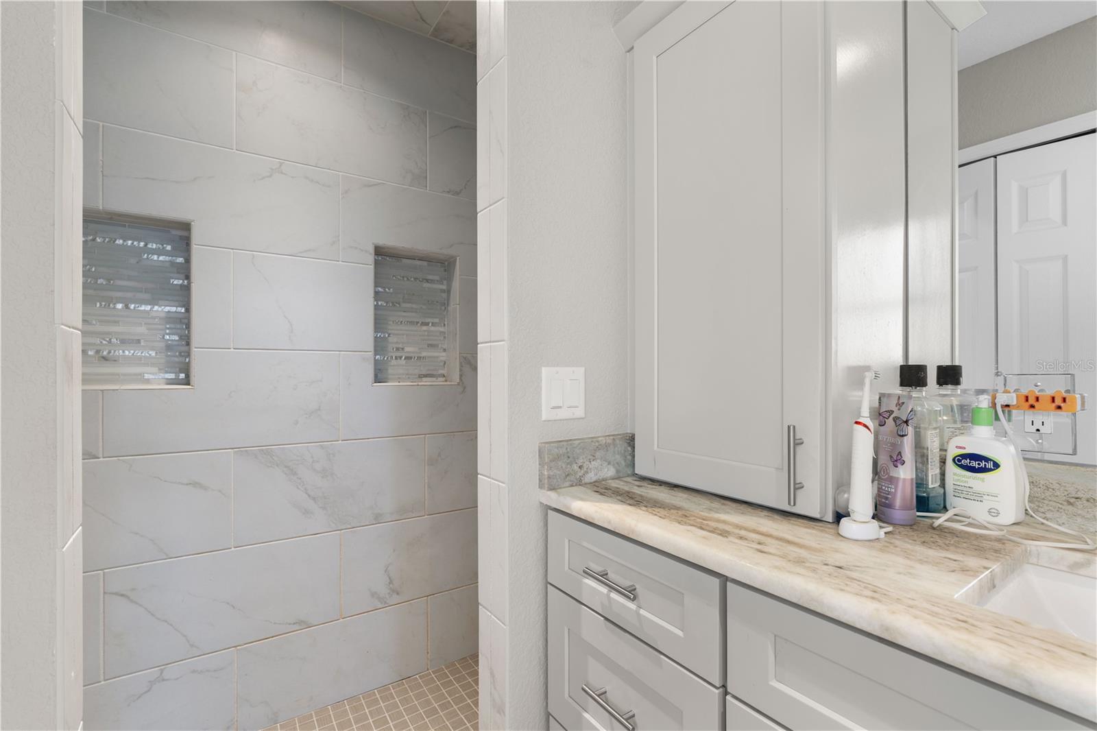 PUNTA GORDA ISLES SEC 06 - Residential