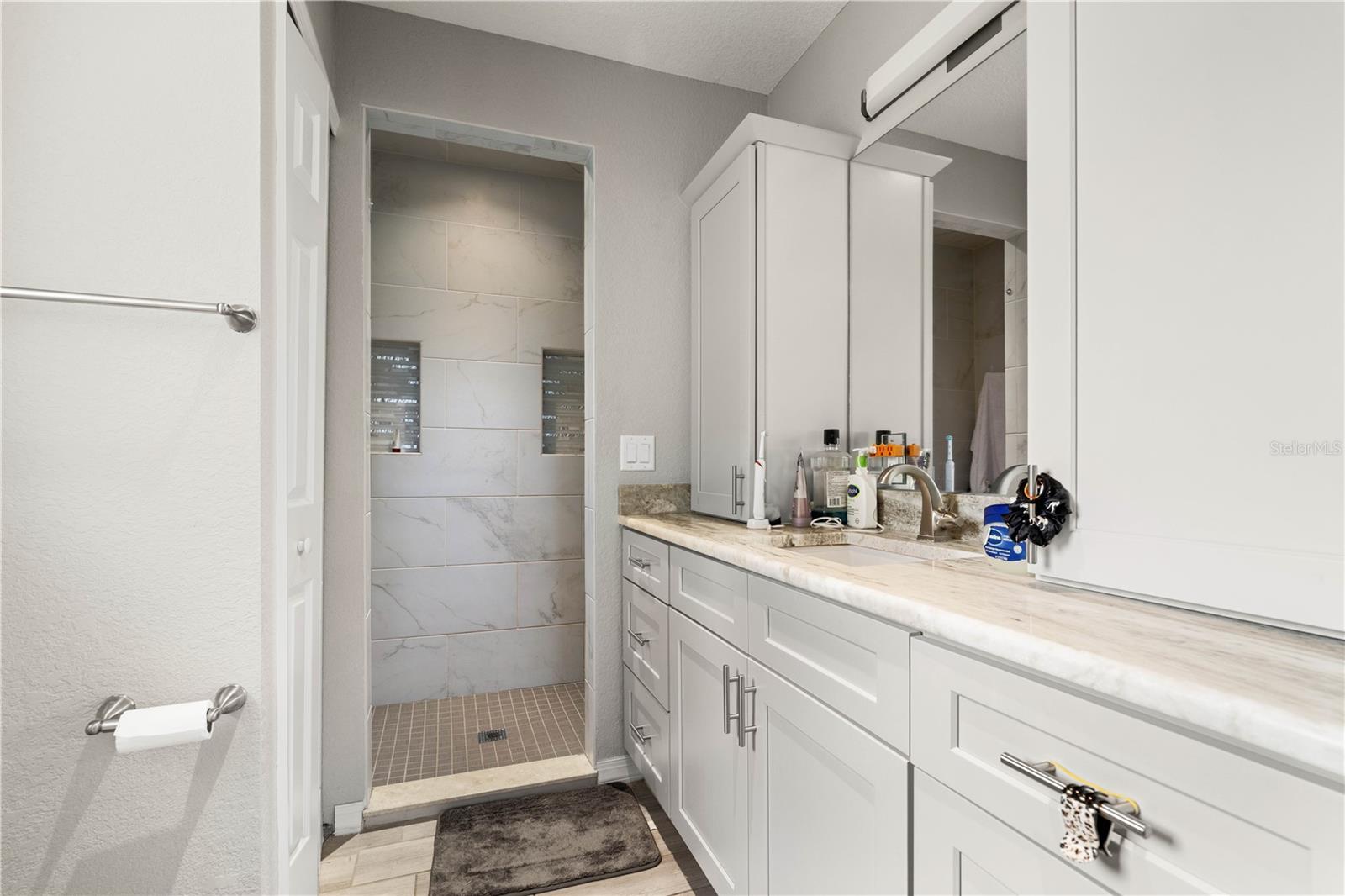 PUNTA GORDA ISLES SEC 06 - Residential