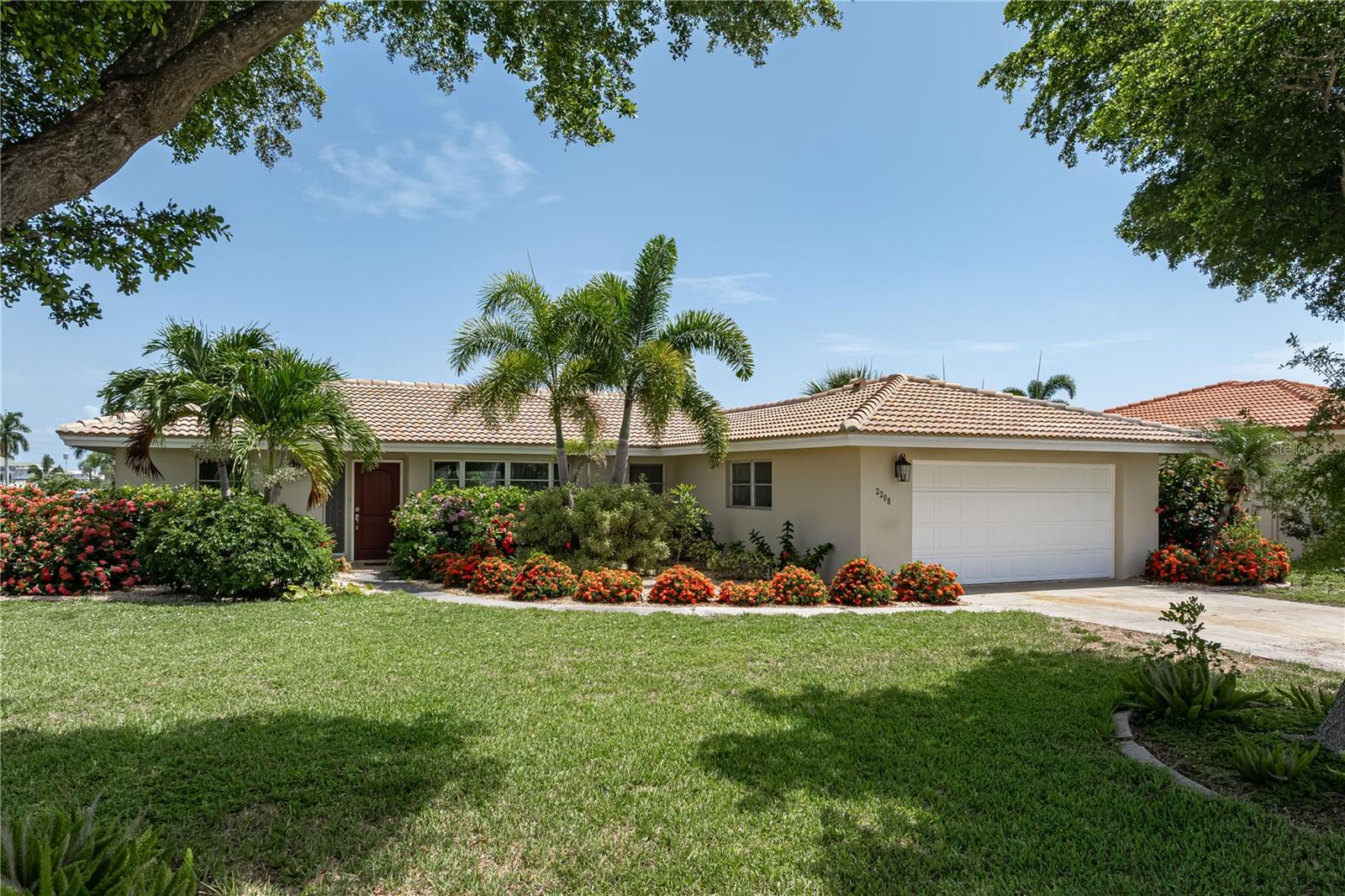PUNTA GORDA ISLES SEC 06 - Residential