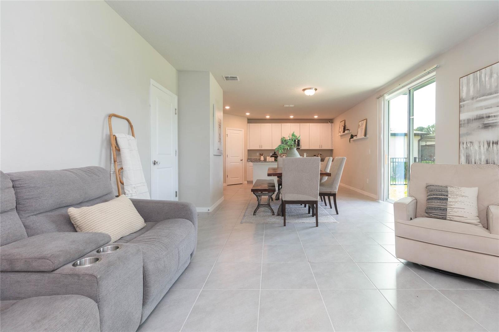 BRISTOL MDWS PH 1A & 1B - Residential