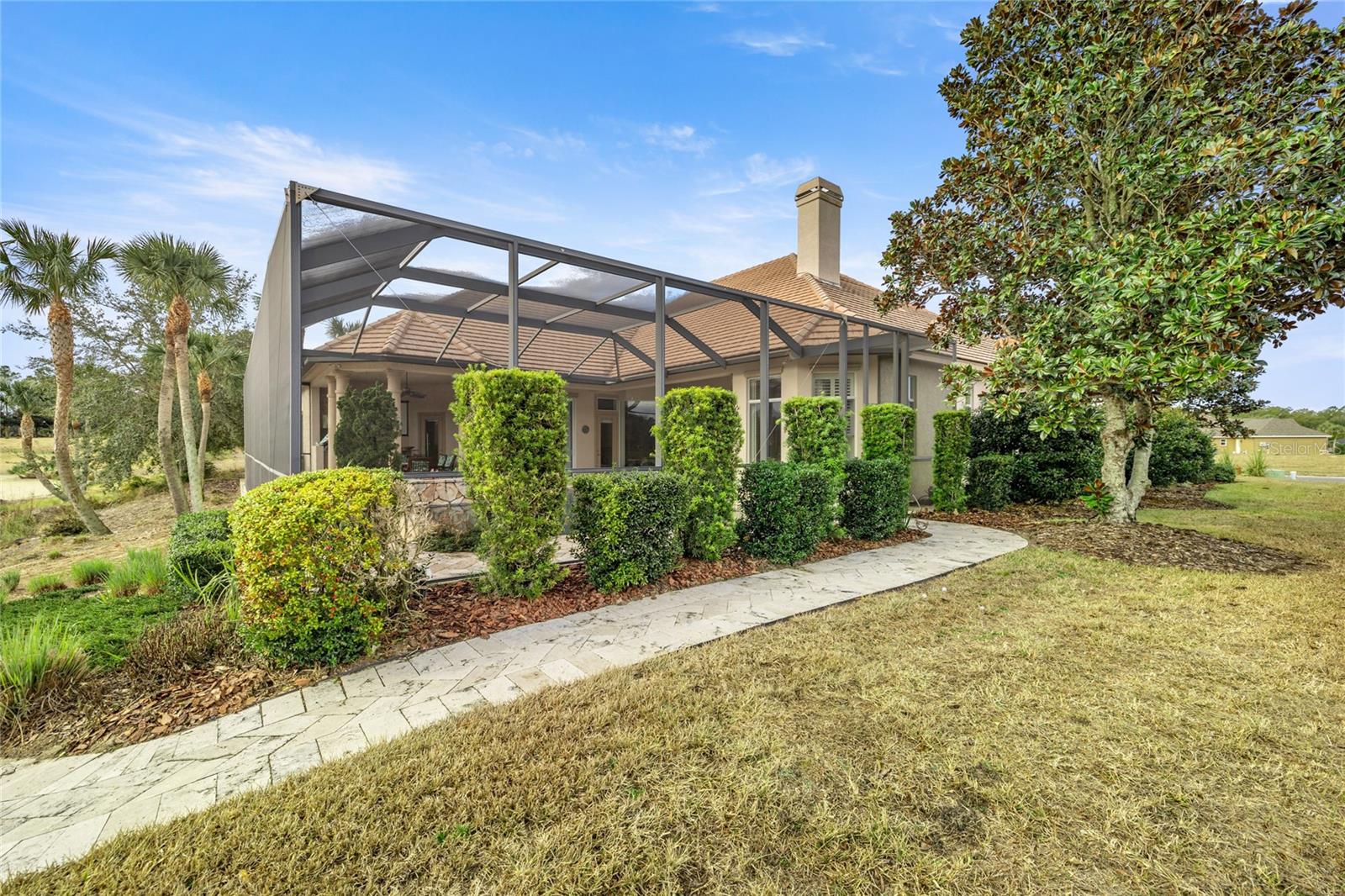 JULIETTE FALLS - Residential