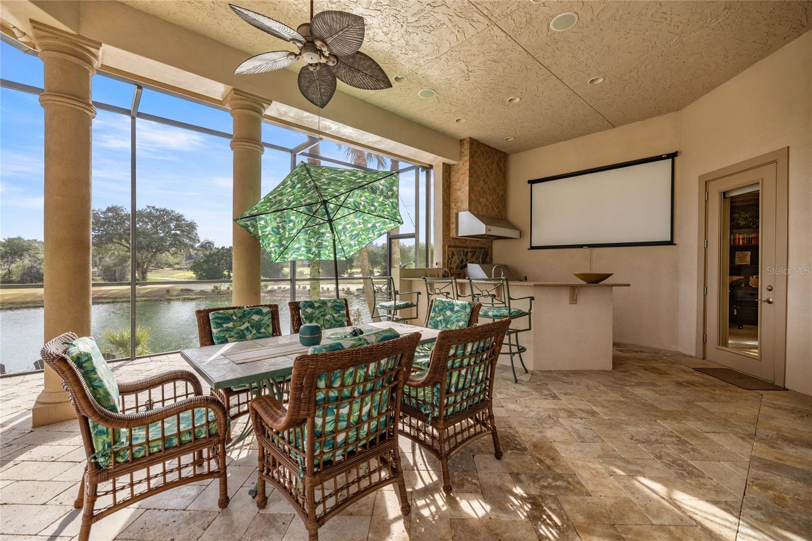 JULIETTE FALLS - Residential