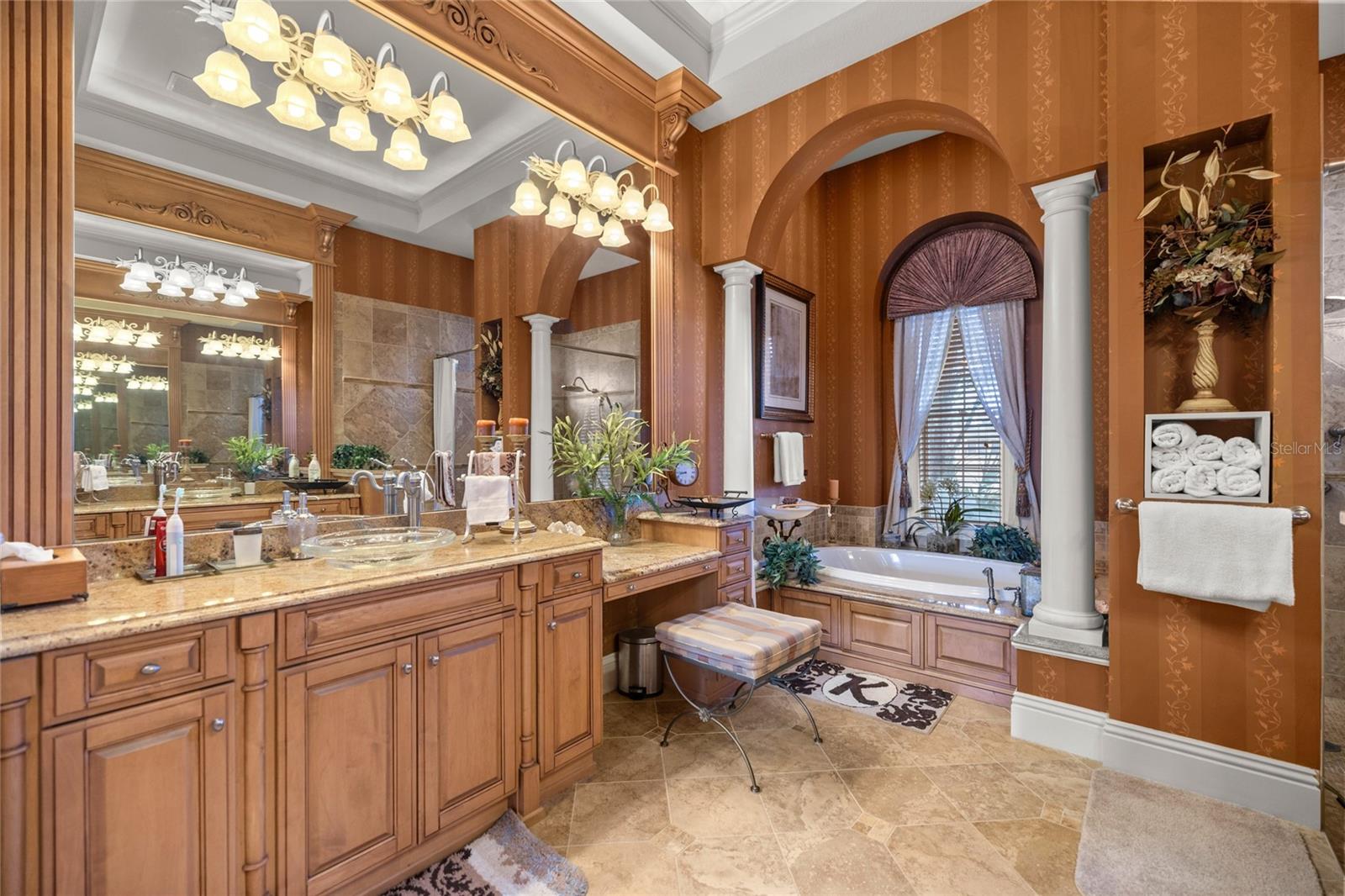 JULIETTE FALLS - Residential
