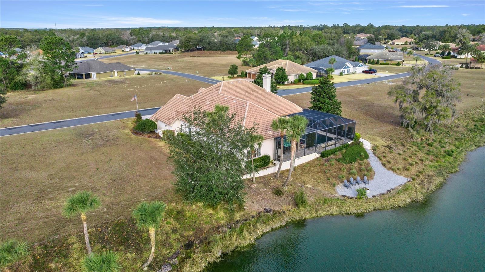 JULIETTE FALLS - Residential
