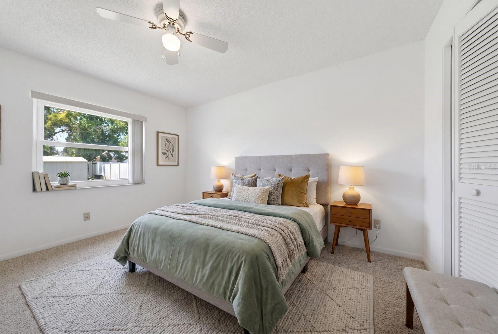 SUNSET RIDGE PARK - Residential