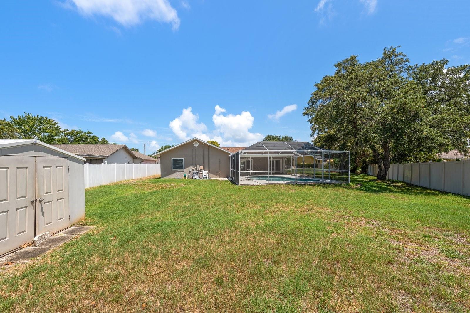 SUNSET RIDGE PARK - Residential