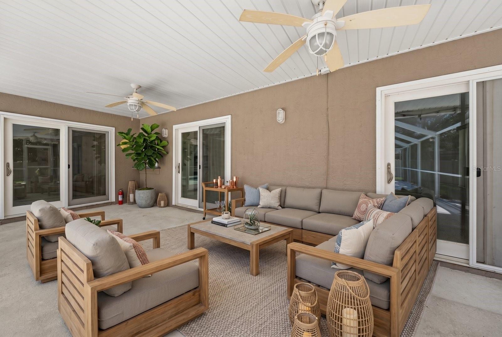 SUNSET RIDGE PARK - Residential