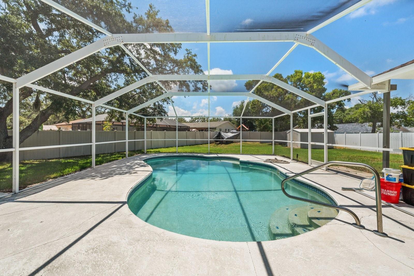 SUNSET RIDGE PARK - Residential