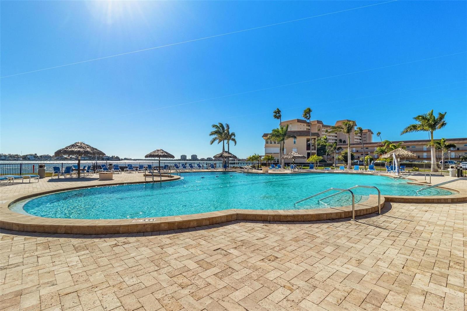 BAYWAY ISLES POINT BRITTANY SIX - Residential