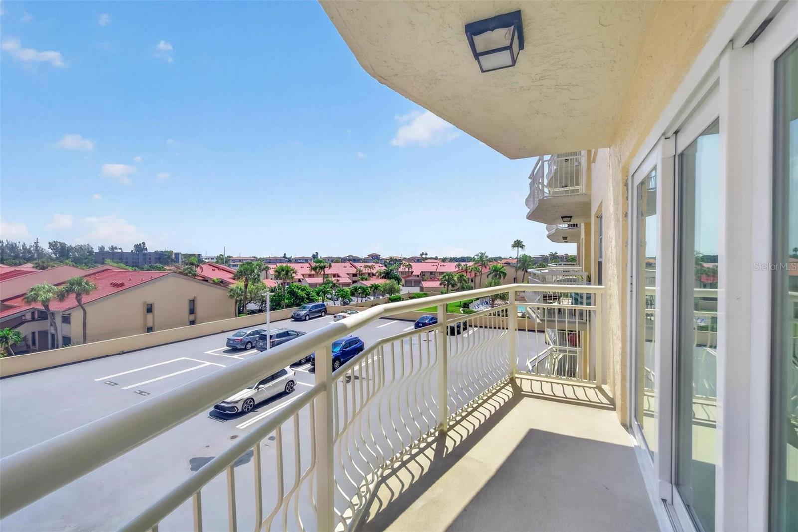 BAYWAY ISLES POINT BRITTANY SIX - Residential