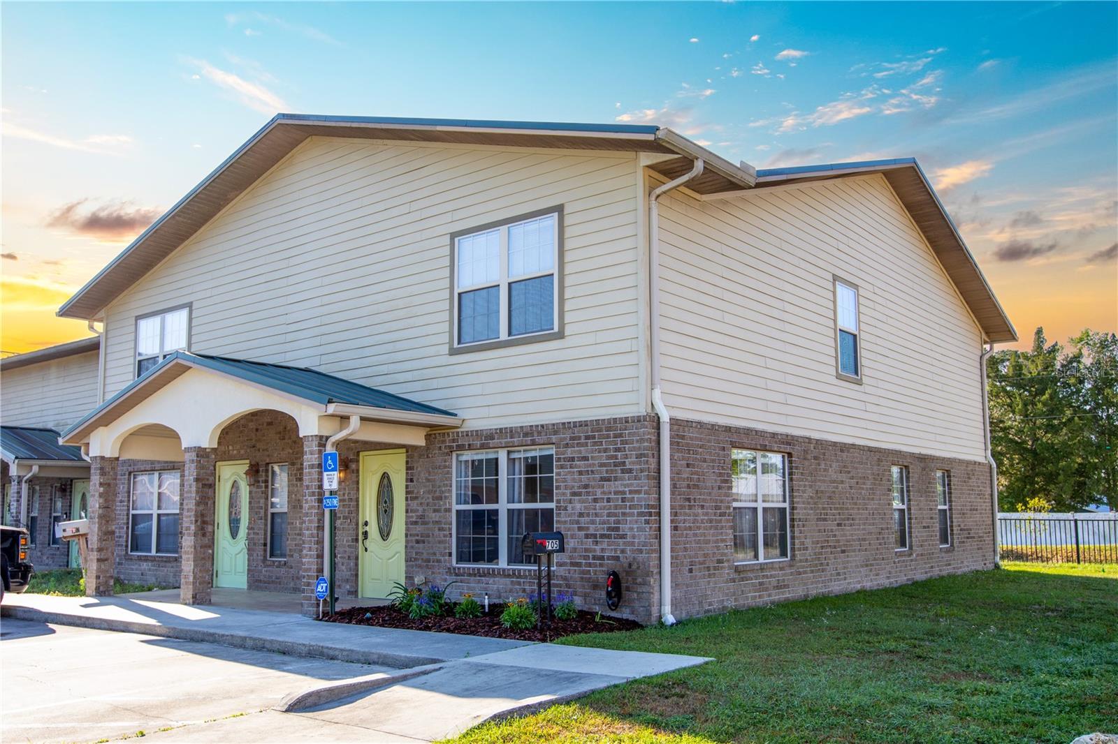 BUTLER TOWNHOMES - Residential