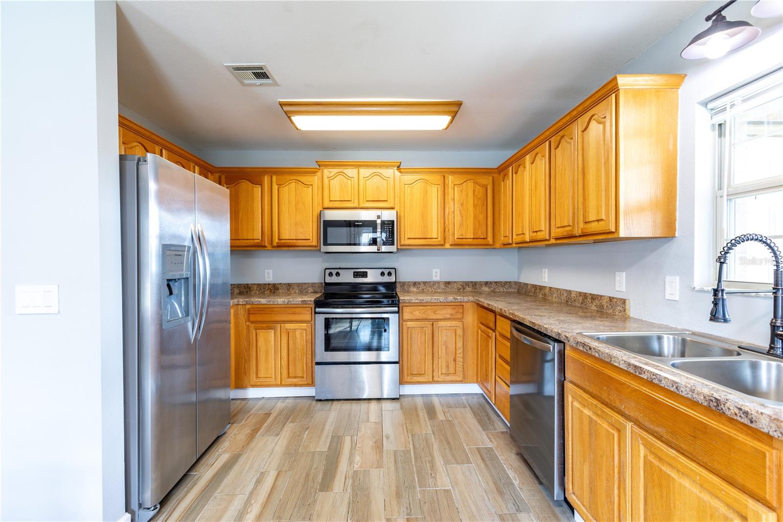 BUTLER TOWNHOMES - Residential