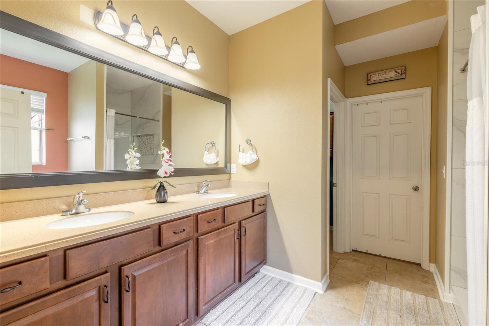 VENETIAN BAY PH 1B UNIT 02 - Residential