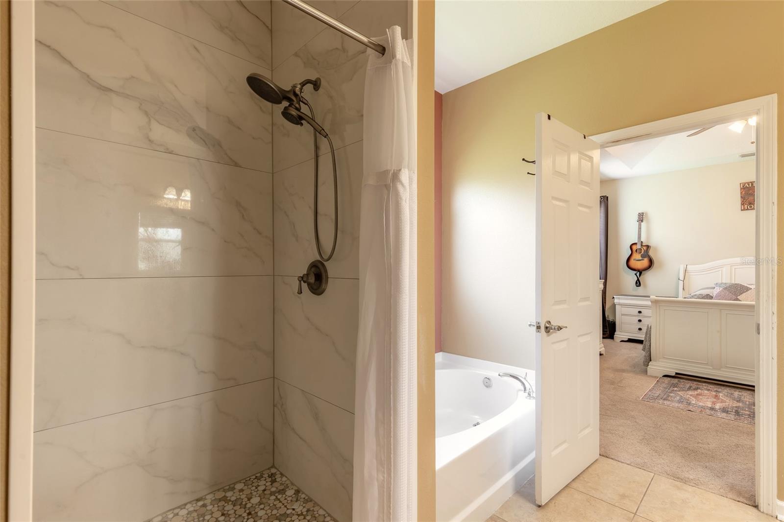 VENETIAN BAY PH 1B UNIT 02 - Residential