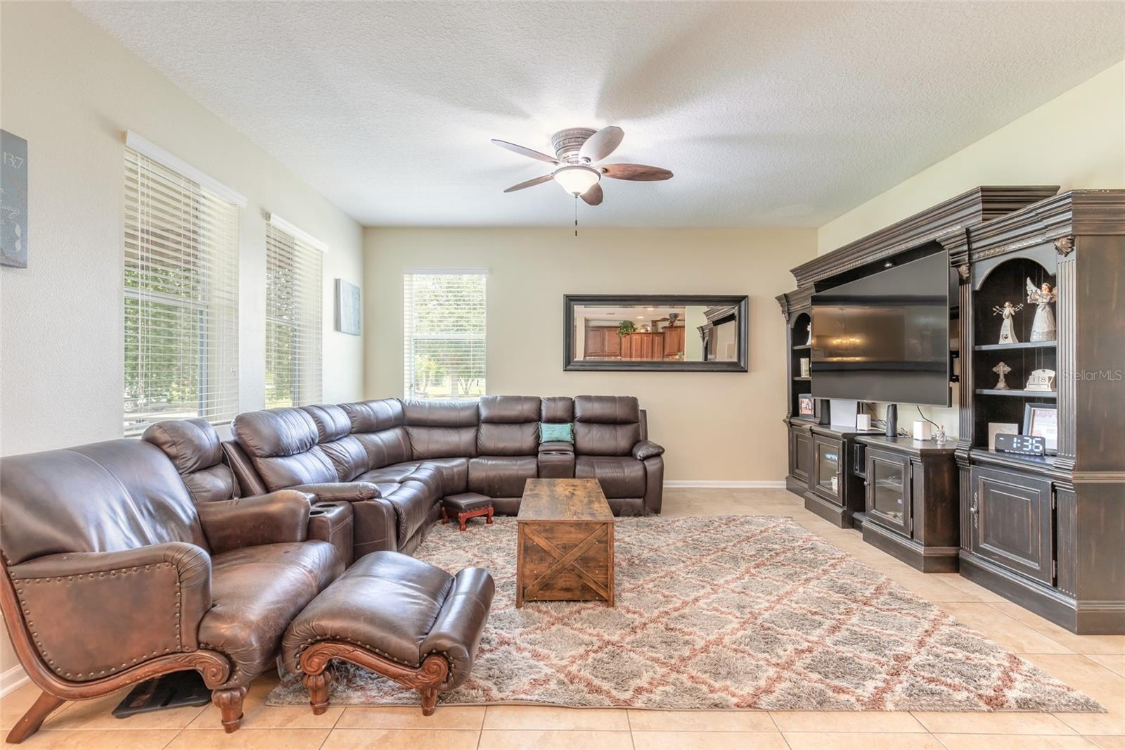 VENETIAN BAY PH 1B UNIT 02 - Residential