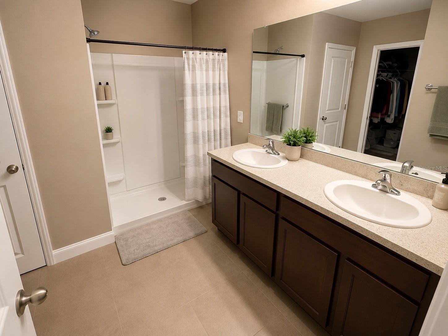 CARRIAGE POINTE SOUTH PH 2B - Residential