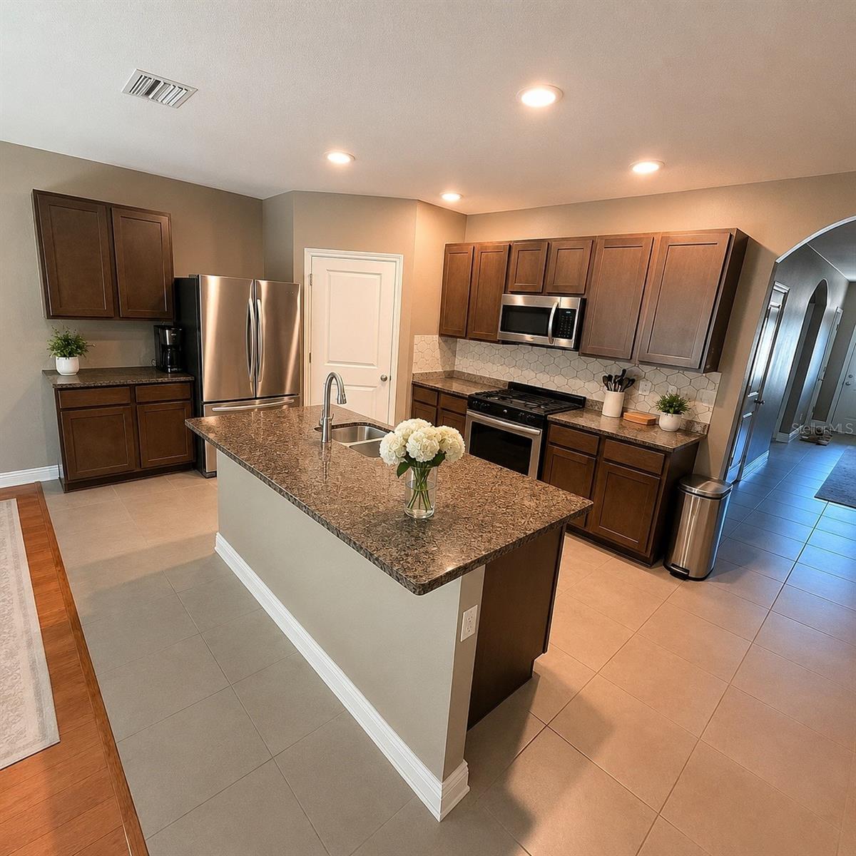 CARRIAGE POINTE SOUTH PH 2B - Residential