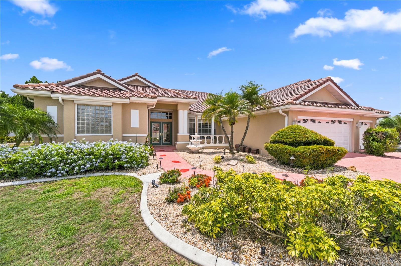 SUN CITY CENTER UNIT 256 - Residential
