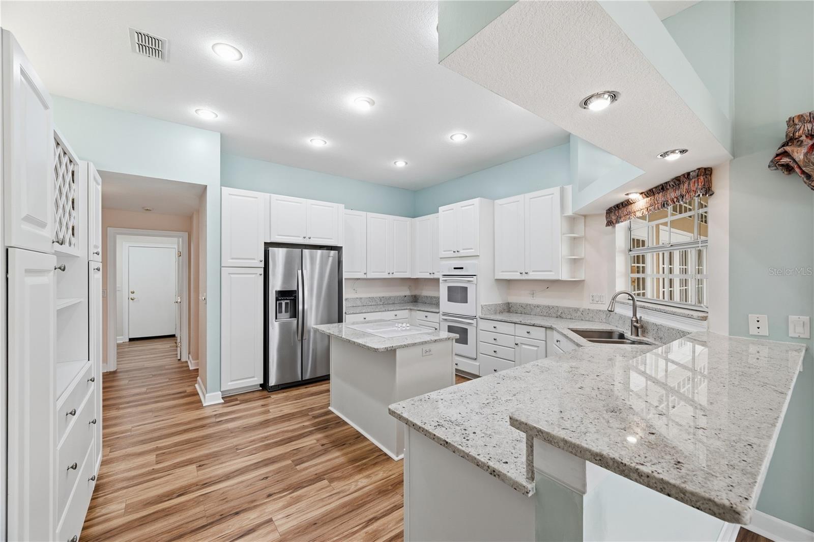 SUN CITY CENTER UNIT 256 - Residential