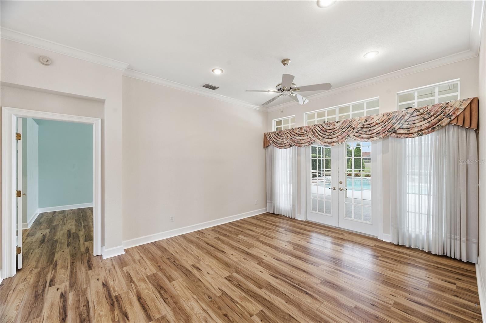SUN CITY CENTER UNIT 256 - Residential