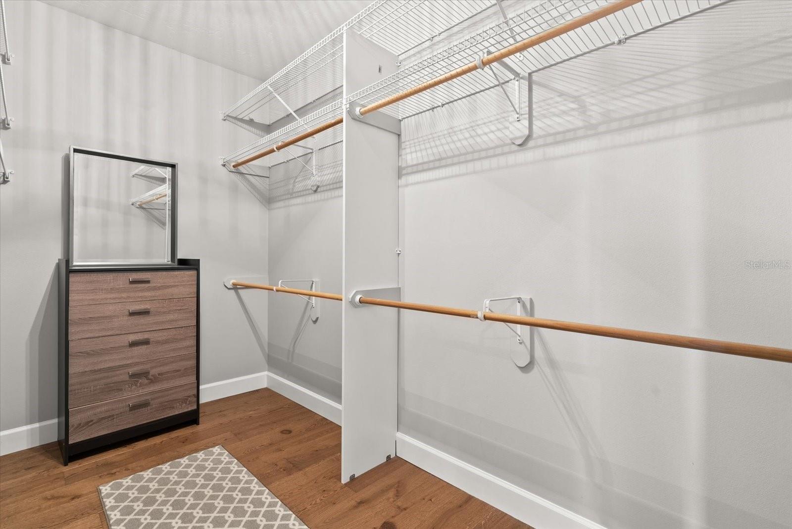 SIESTA ISLES UNIT 5 - Residential