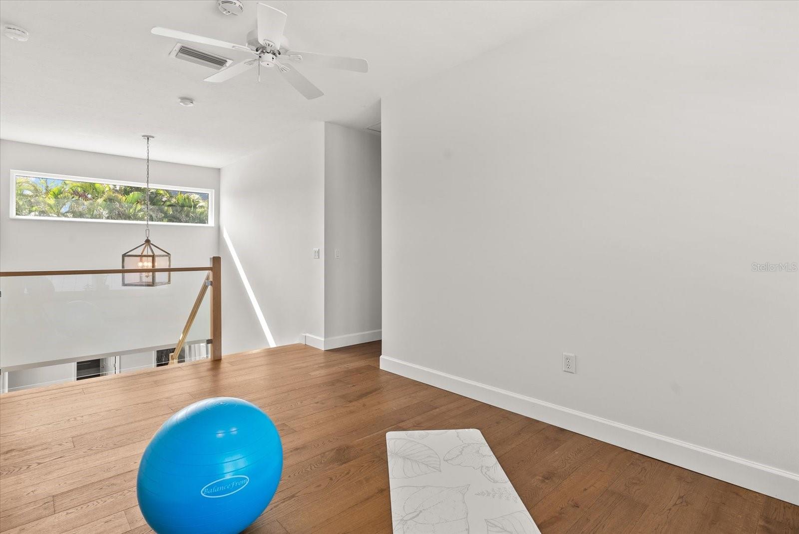 SIESTA ISLES UNIT 5 - Residential