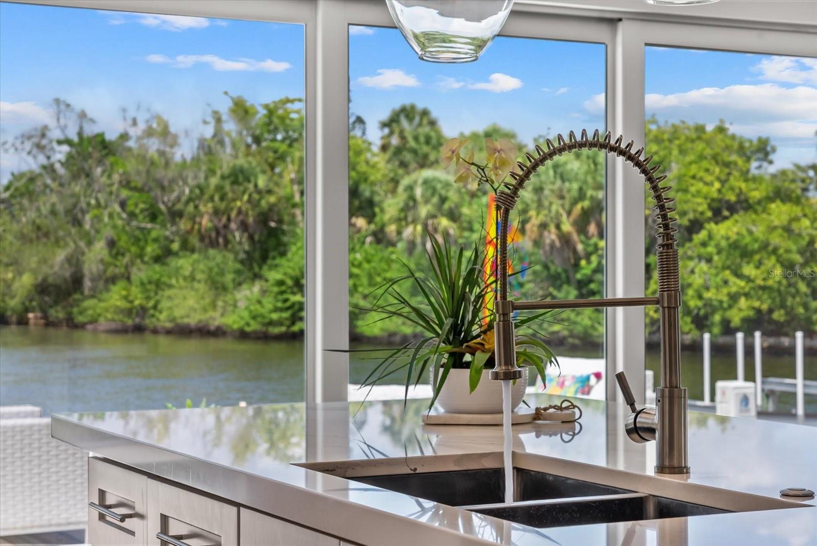 SIESTA ISLES UNIT 5 - Residential