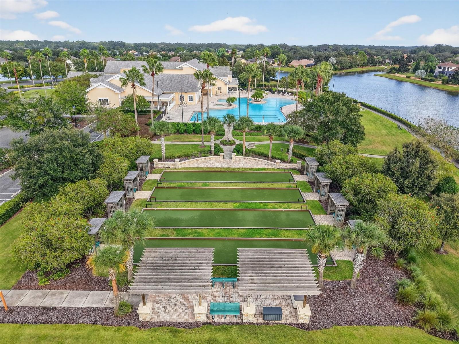 LAKES OF MOUNT DORA - Residential