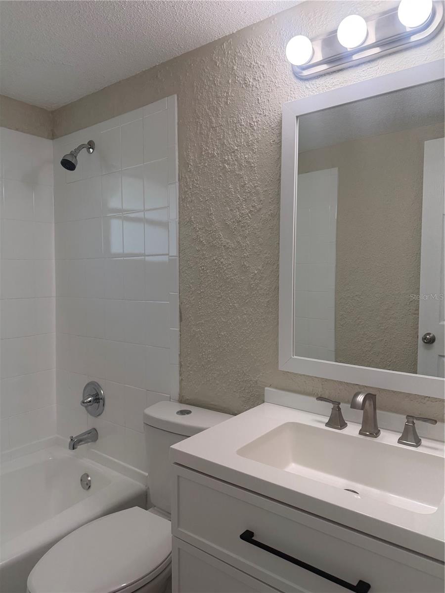 REGENCY PARK - Residential