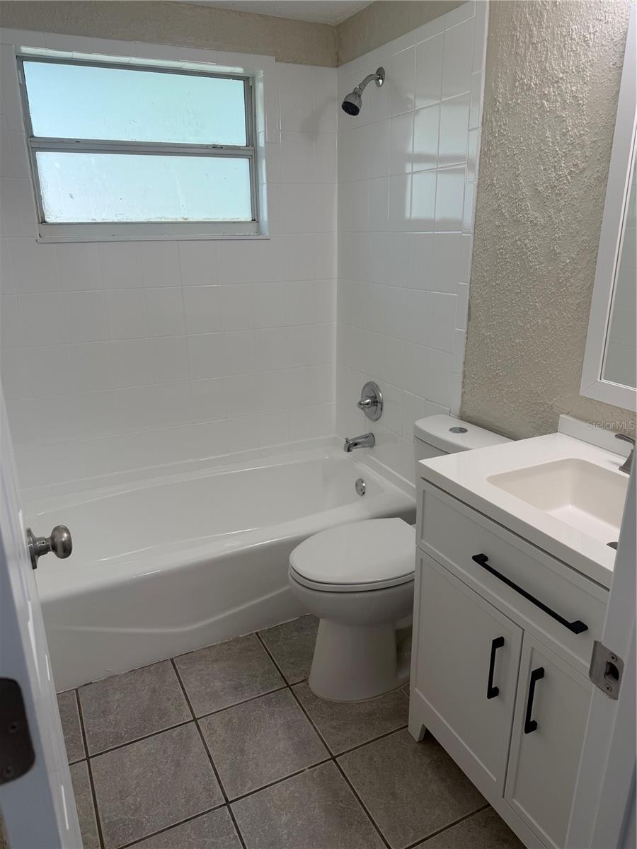 REGENCY PARK - Residential