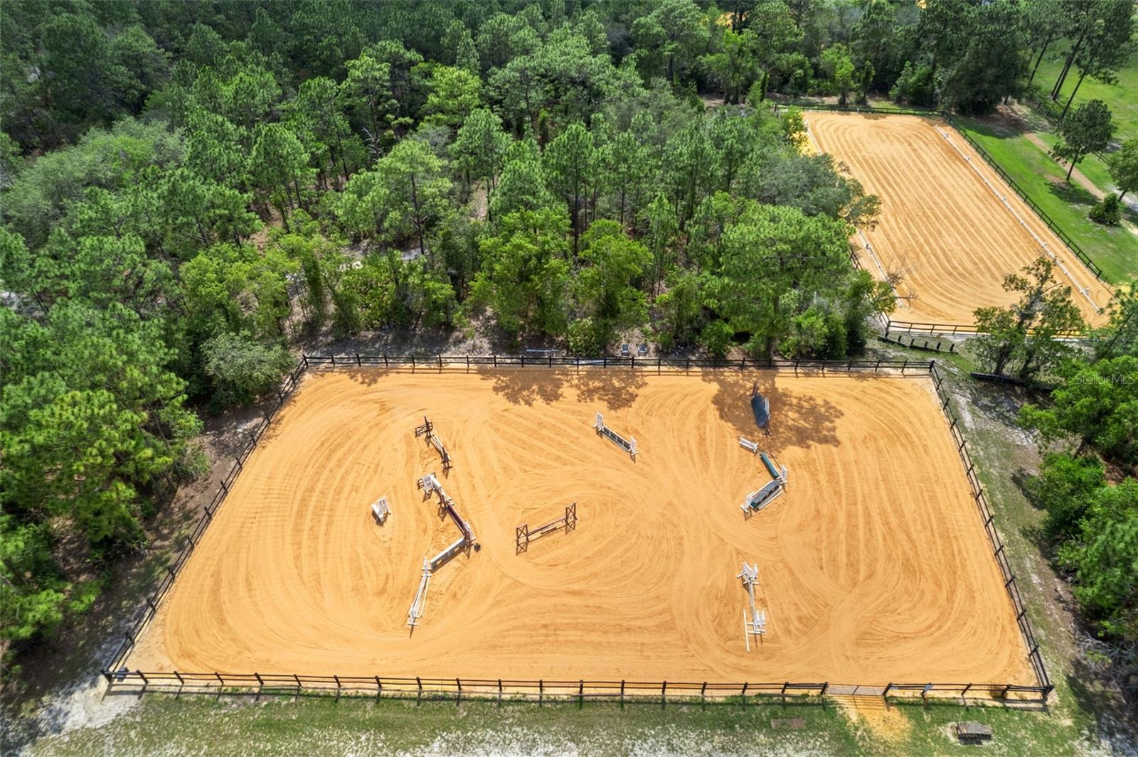 PINE RIDGE UNIT 02 - Residential