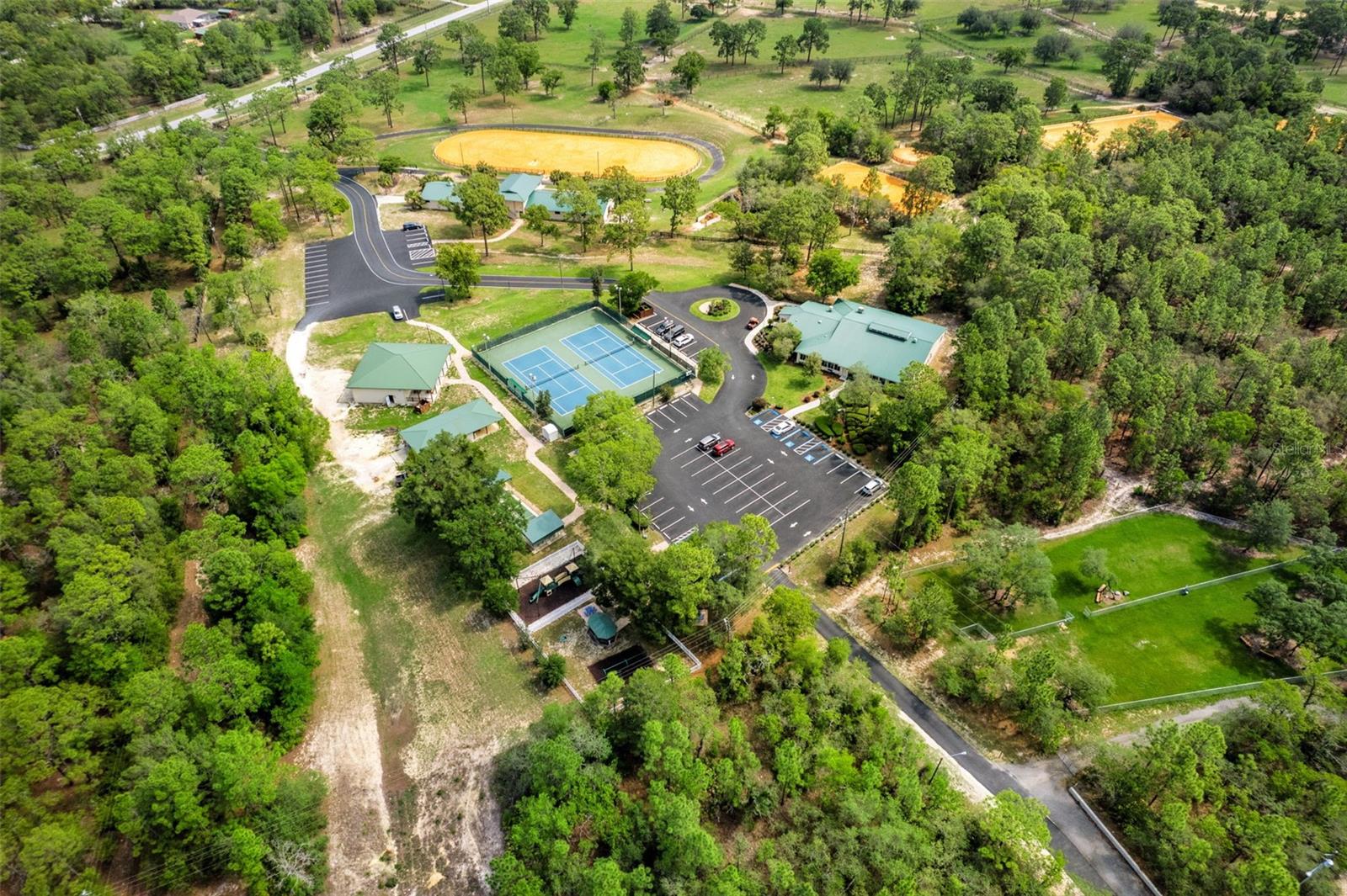 PINE RIDGE UNIT 02 - Residential