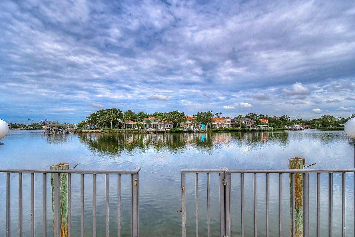 BEACH PARK ISLE SUB - Land