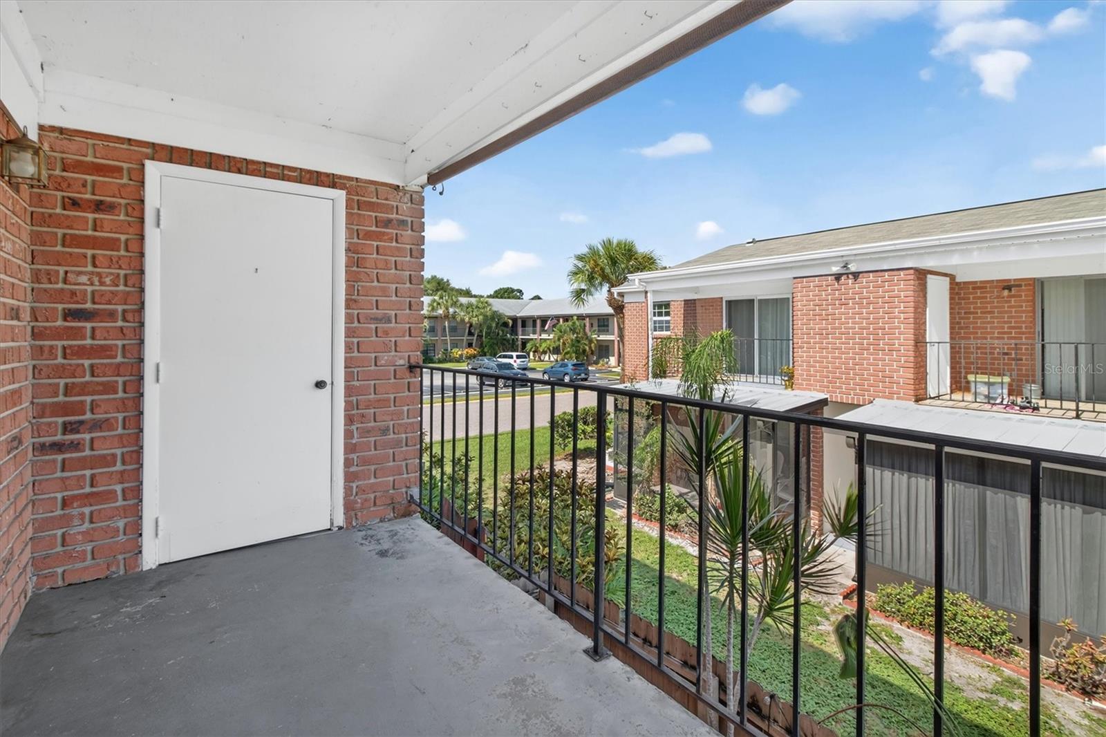 JAMESTOWN CONDO - Residential
