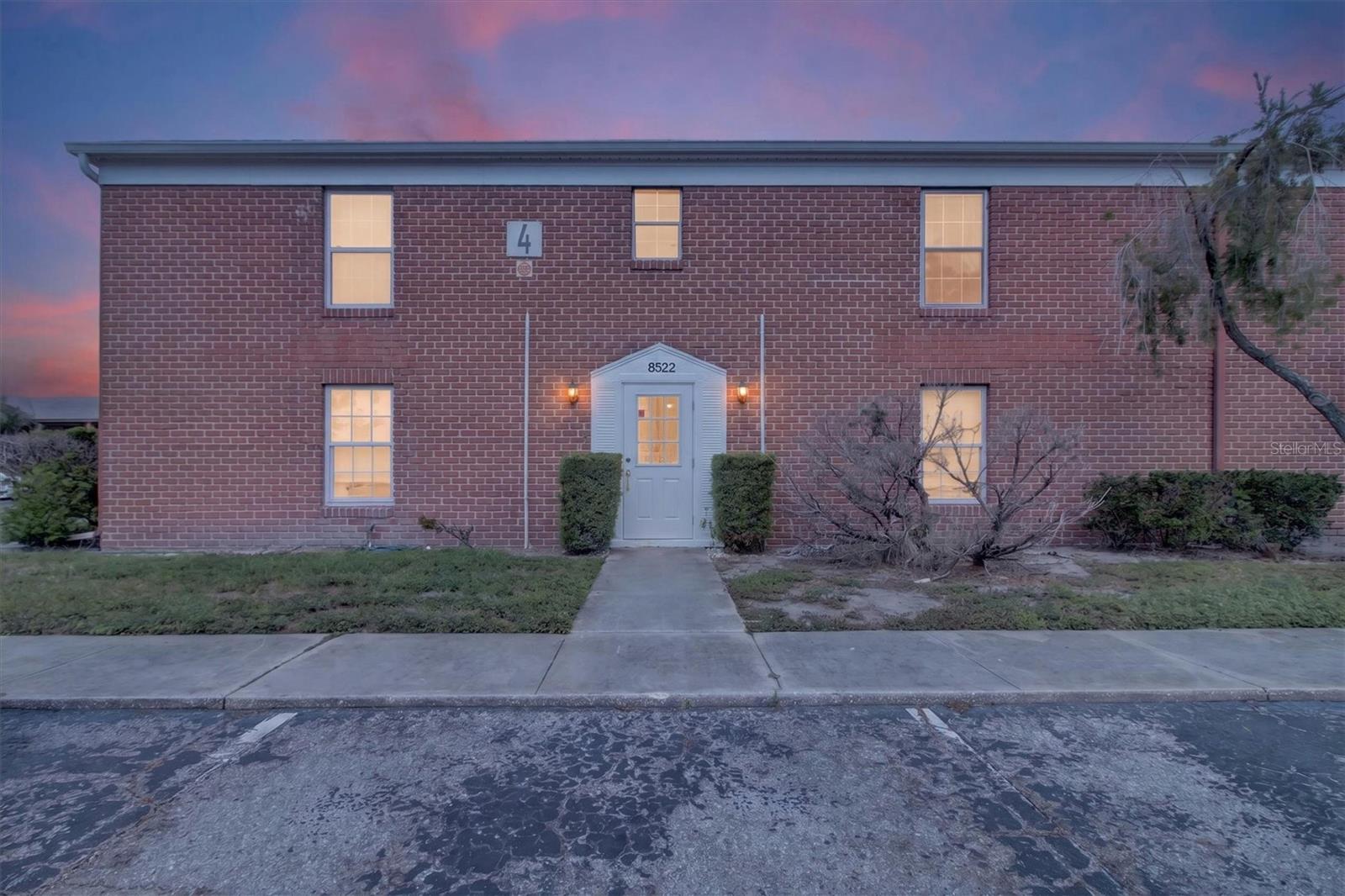 JAMESTOWN CONDO - Residential