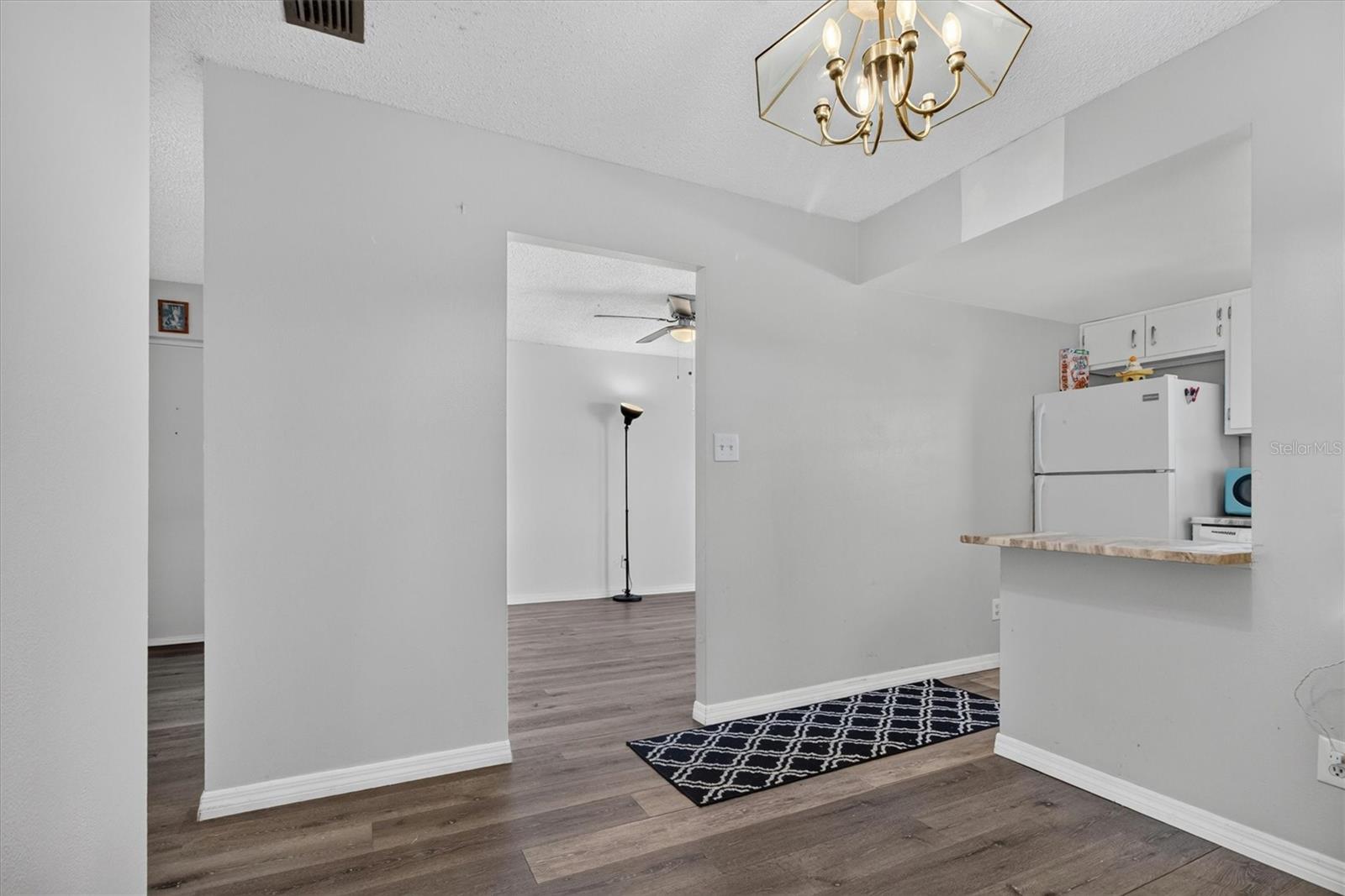 JAMESTOWN CONDO - Residential