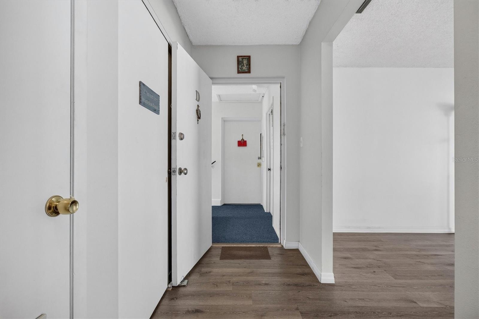 JAMESTOWN CONDO - Residential