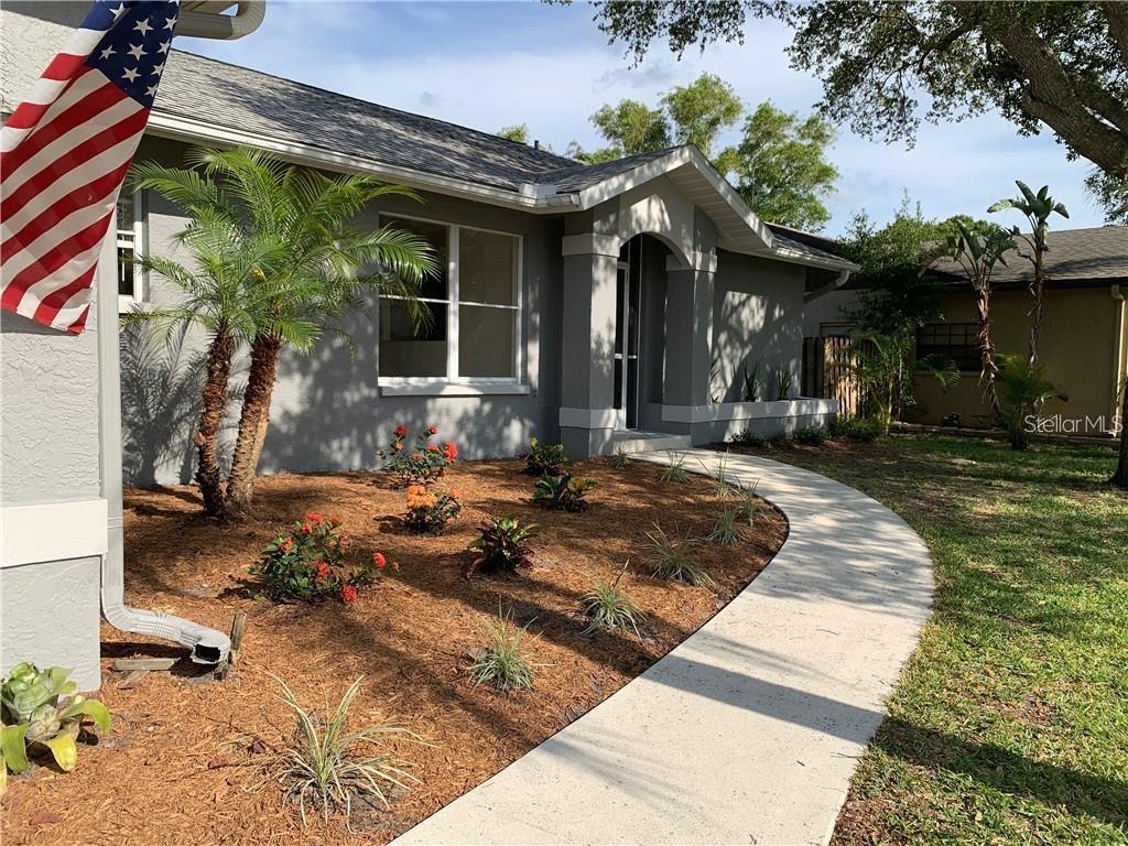 COLONIAL OAKS - Residential Lease