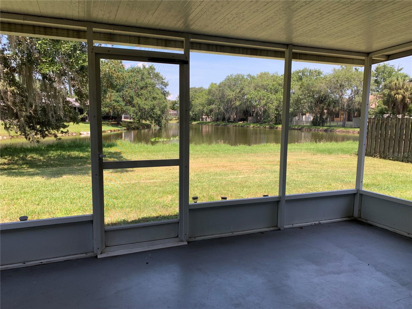 COLONIAL OAKS - Residential Lease