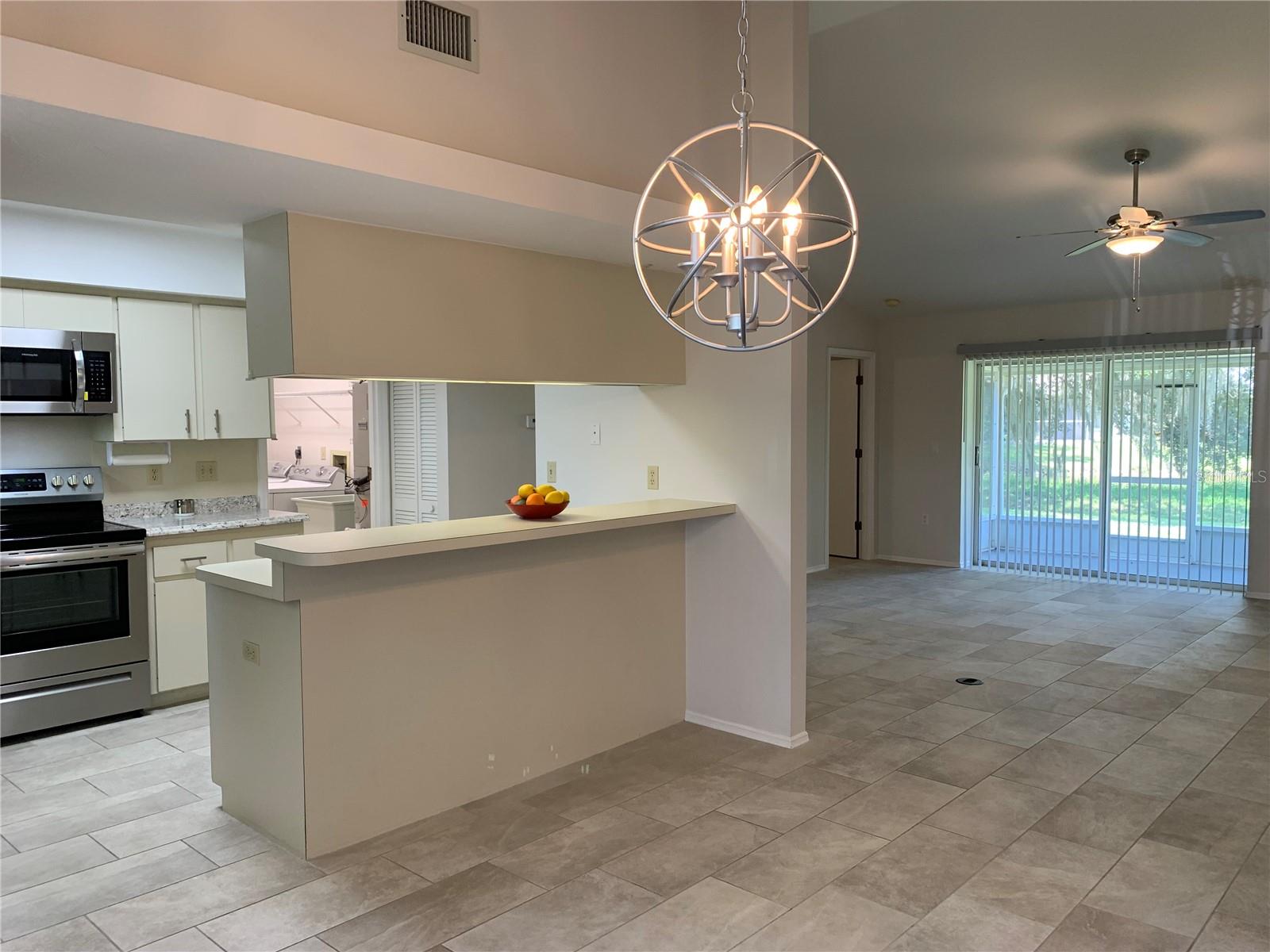 COLONIAL OAKS - Residential Lease