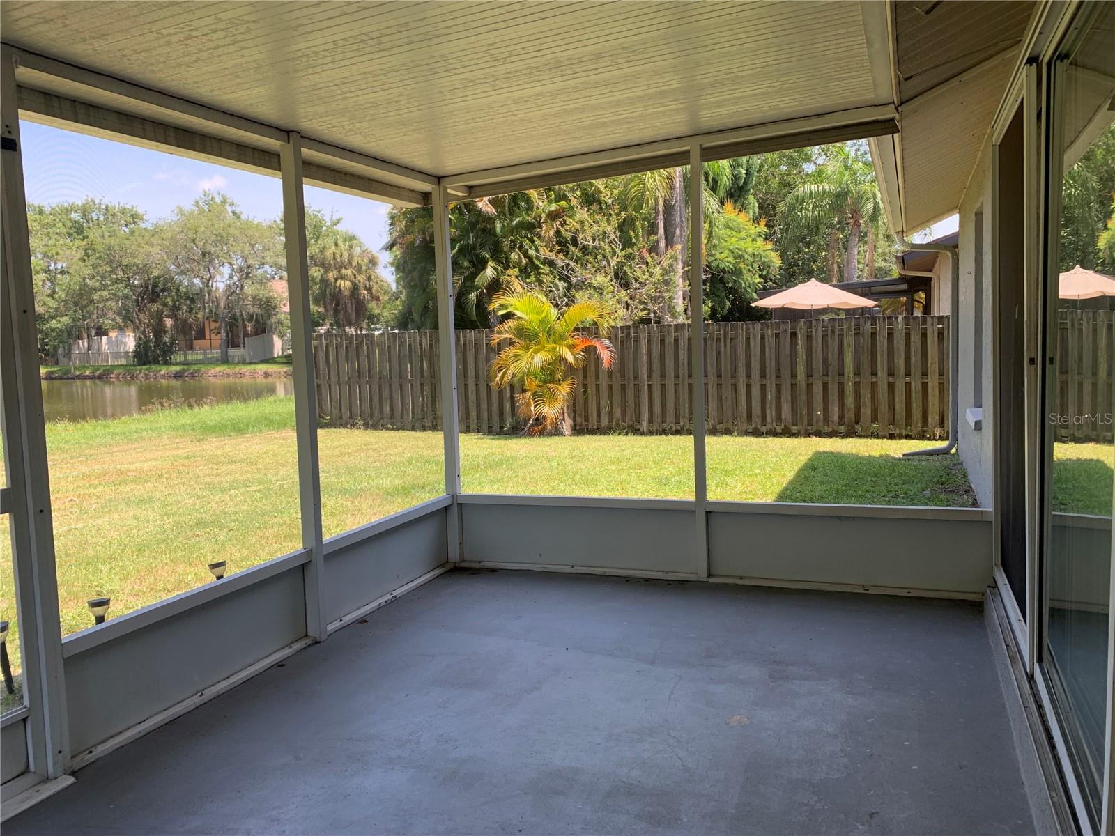 COLONIAL OAKS - Residential Lease