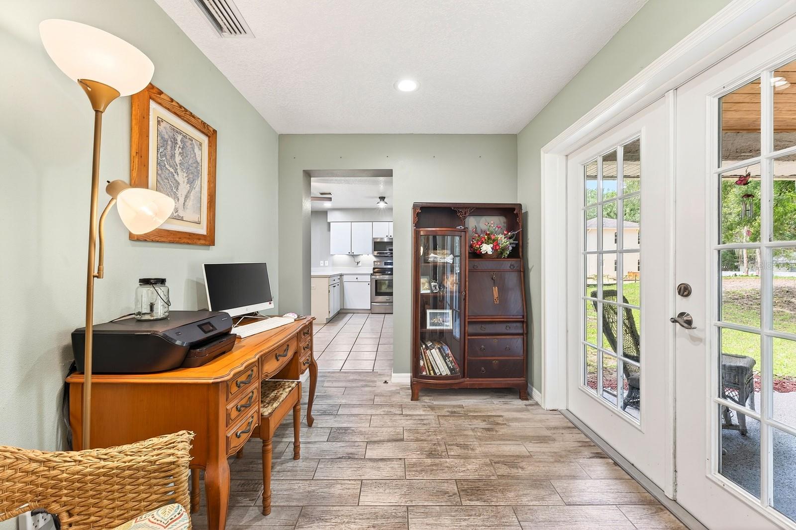 PICKETT WOODS - Residential