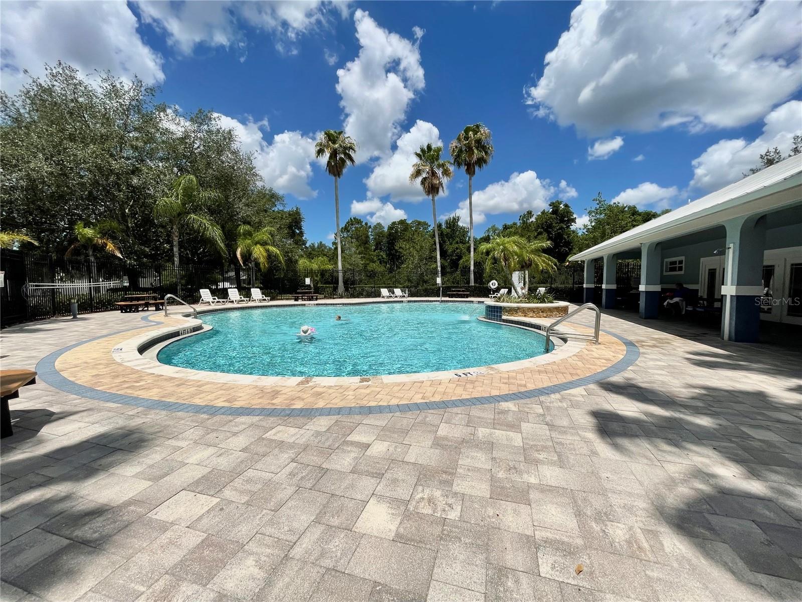 SUNCOAST LAKES PH 01 - Residential