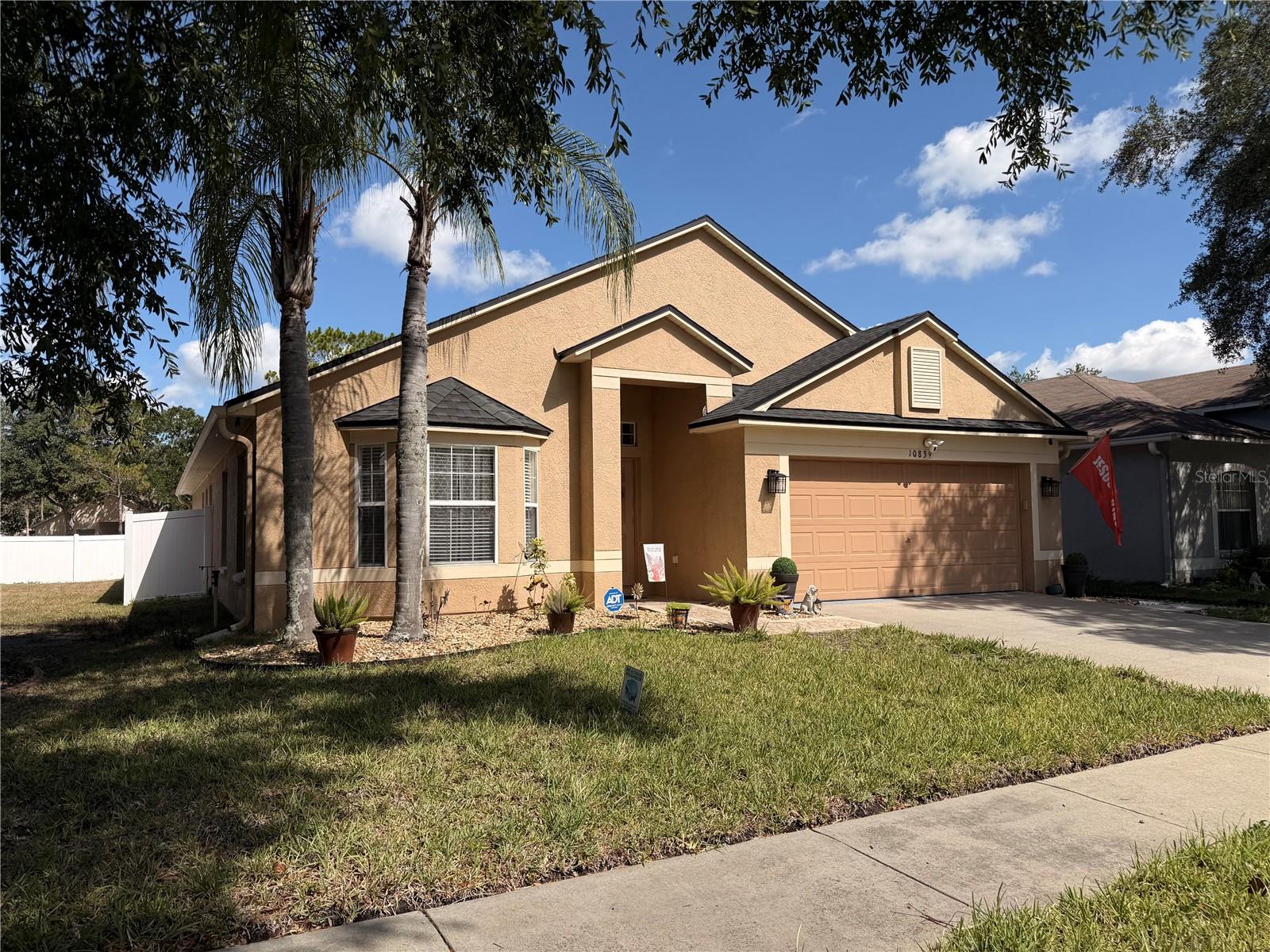 SUNCOAST LAKES PH 01 - Residential