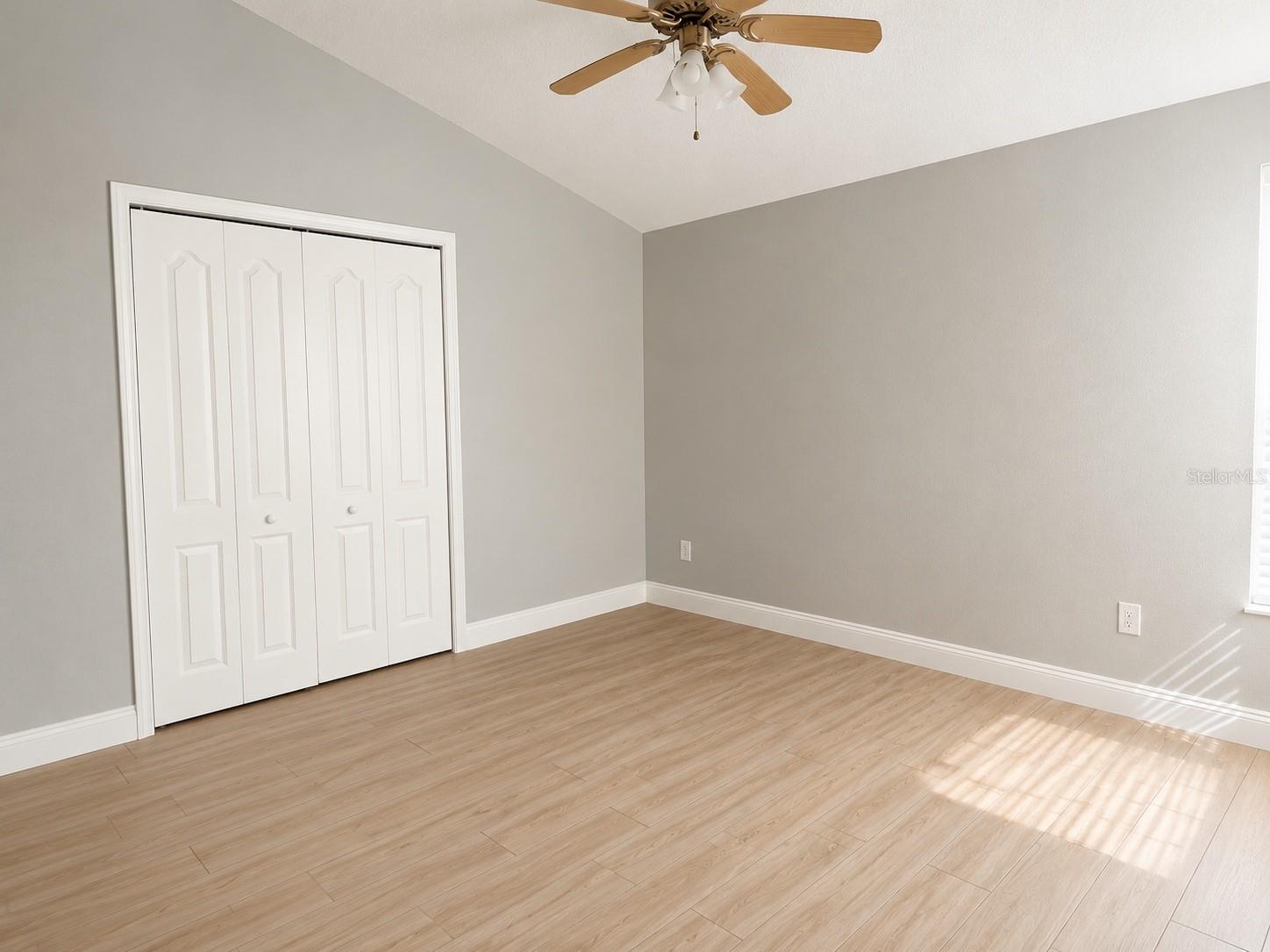 SUNCOAST LAKES PH 01 - Residential