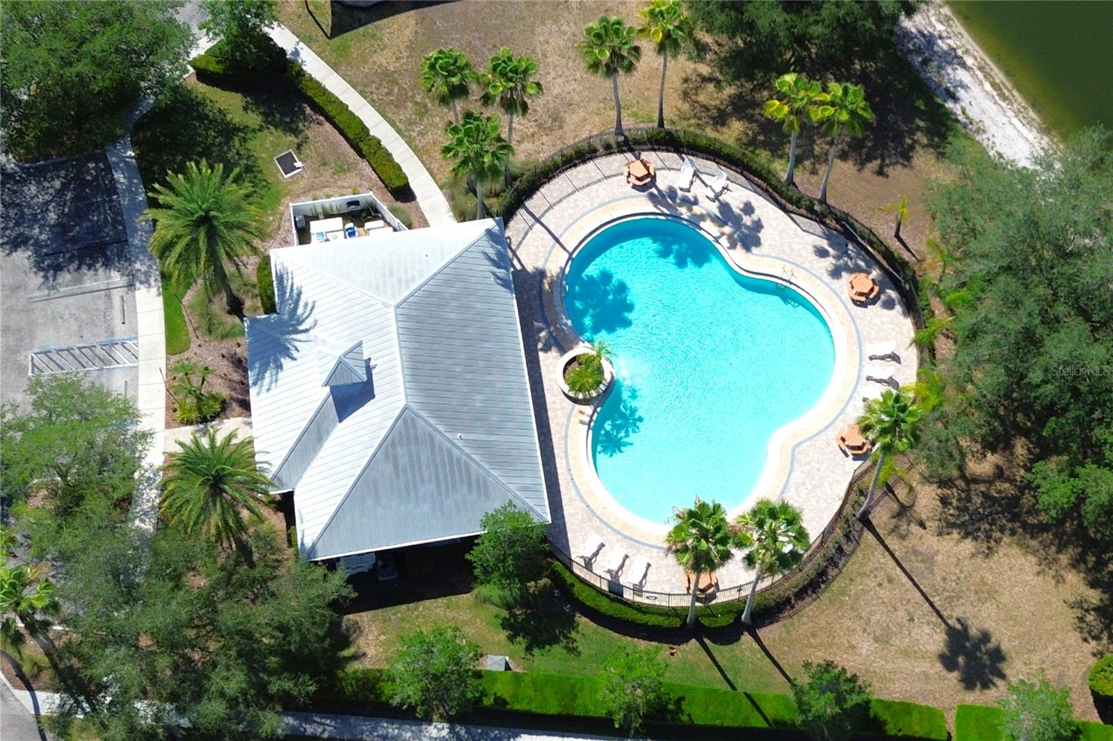 SUNCOAST LAKES PH 01 - Residential