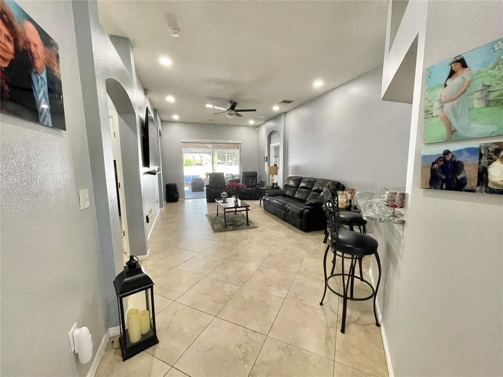 SUNCOAST LAKES PH 01 - Residential