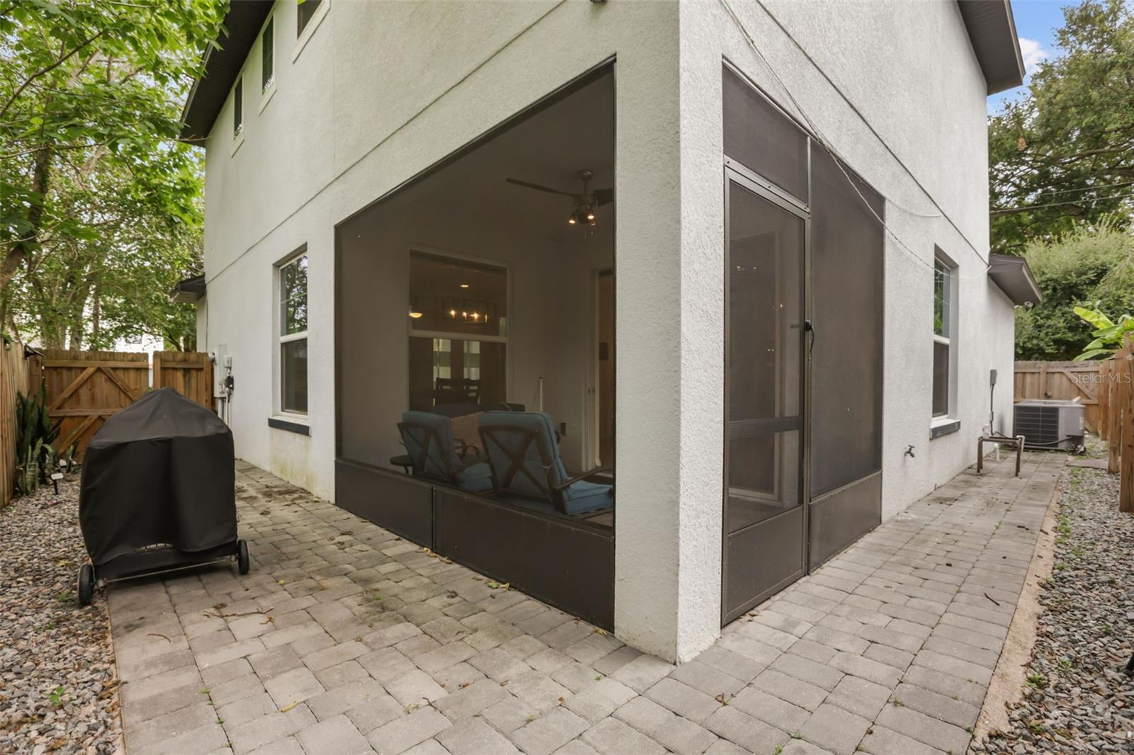 SILVERDAWN - Residential